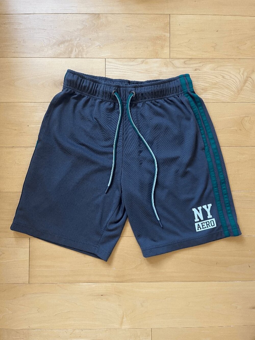 Vintage Aeropostale Shorts - Grey and Teal - US M